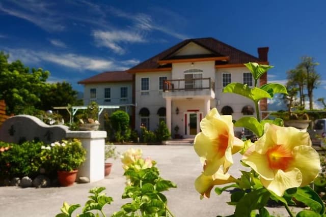 Champs Elysées Garden Homestay-Family Quadruple Room-5