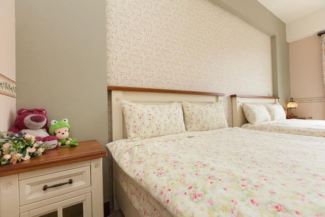 Happy traveler bed and breakfast-Cozy quadruple room-2