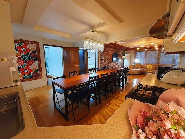 陳&蘇吉居 III｜5分鐘到弘大入口站 近京義線書街 延世大學-12-16人房-11