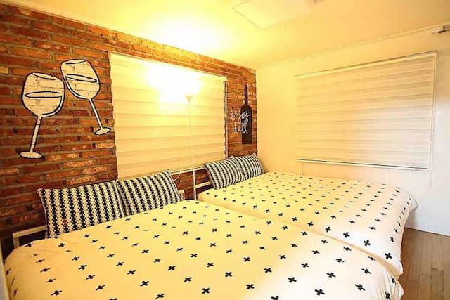 陳&蘇吉居 III｜5分鐘到弘大入口站 近京義線書街 延世大學-12-16人房-5