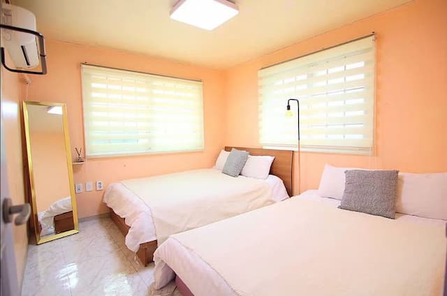 陳&蘇吉居 VII｜7分鐘到弘大入口站 近延央公園-8-13人入住 (301號房)-5