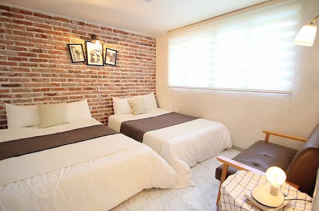 陳&蘇吉居 VII｜7分鐘到弘大入口站 近延央公園-8-16人入住 (101號房)-5