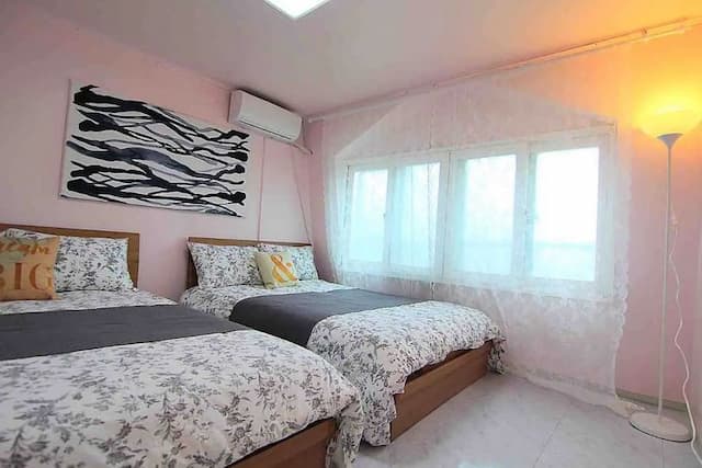 陳&蘇吉居 VII｜7分鐘到弘大入口站 近延央公園-8-16人入住 (401號房)-8