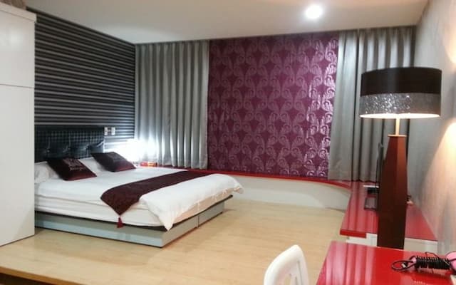 Cape 85-Atrium double room (no pick room)-9