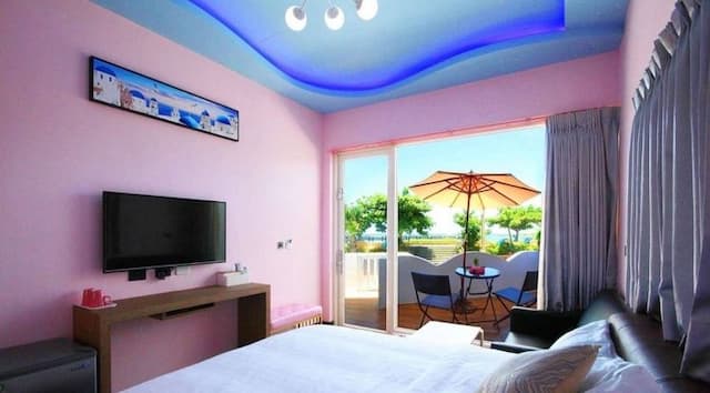 Breeze coast-Sea View Double Room with Balcony-1