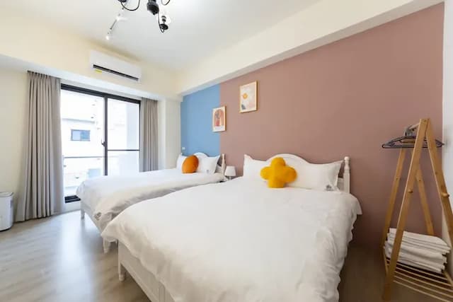 TEN FIVE FIFTHS HOMESTAY-Entire House (14 people)-6