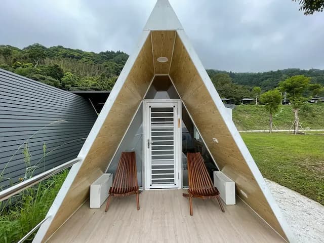 尖石天空小木屋露營區｜獨家8折起！寵物友善、高海拔、鄰近青蛙石天空步道-【露營小木屋】4人入住｜需自備棉被枕頭-1