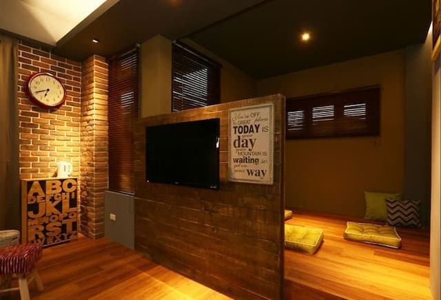 Spring Tree B&B-Tree of Jeju-3