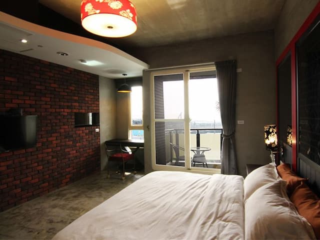 禾田旅宿-上海2人房-附陽台(夜景)-4