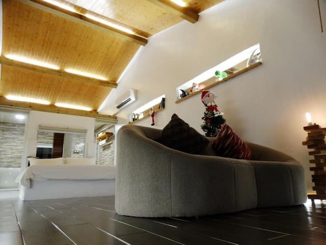 Small House Villa | 南法風情-Golden 豪華雙人房-2