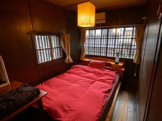 Hostel Mundo-Double bed room-1