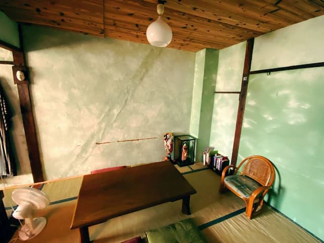 ホステルオトロムンド-男女共用ドミトリールーム-6