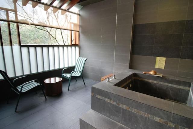 新竹尖石峇里森林溫泉渡假村-精緻雙人房-7