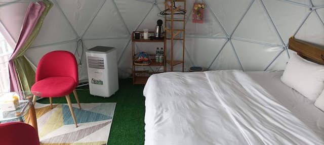 스카이 라운지 b&b, 대만, 일월담, 시투 근처 seukai launji b&b, daeman, il-woldam, situ geuncheo-Luxury Camping Tent Suite for 2 People-5