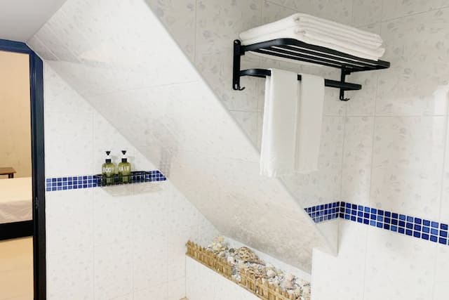 SNUG·NINE (S·9旅宿)-雙人房 (無窗)-4