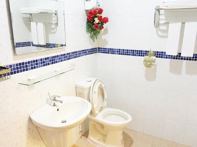 SNUG·NINE (S·9旅宿)-雙人房 (無窗)-不可加床-4