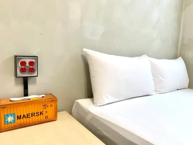 SNUG·NINE (S·9INN)-Quadraple Room-11