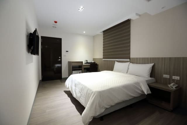 Hotel Brown - Chihkan Branch-Deluxe double room-2