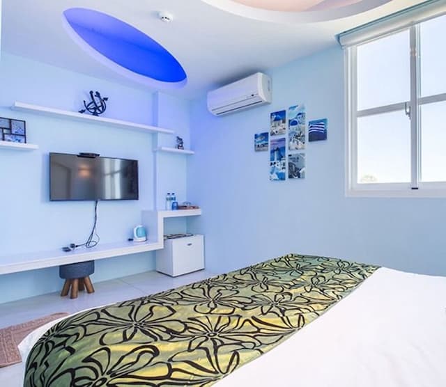 Blossoms B&B-202 Lavender Double Room-1