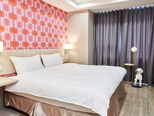 Comma Boutique Hotel-Ximen-Superior Double Room-2