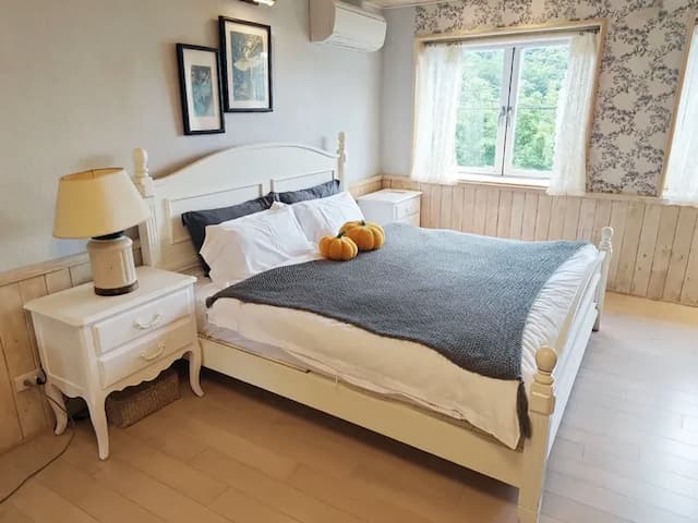 金石新月光-美式鄉村雙人房-1