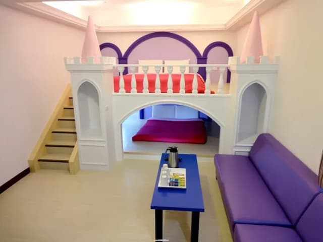 Little Ryukyu Boath House B & B-Quadruple Room - Dream Castle 2F-3