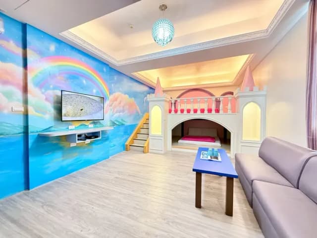 Little Ryukyu Boath House B & B-Quadruple Room - Dream Castle 2F-1