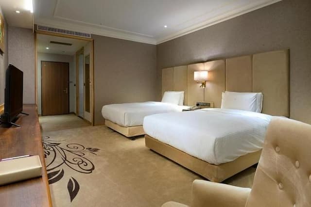 雀客藏居台南永康｜多項親子設施、鄰近火車站-標準雙床客房-2