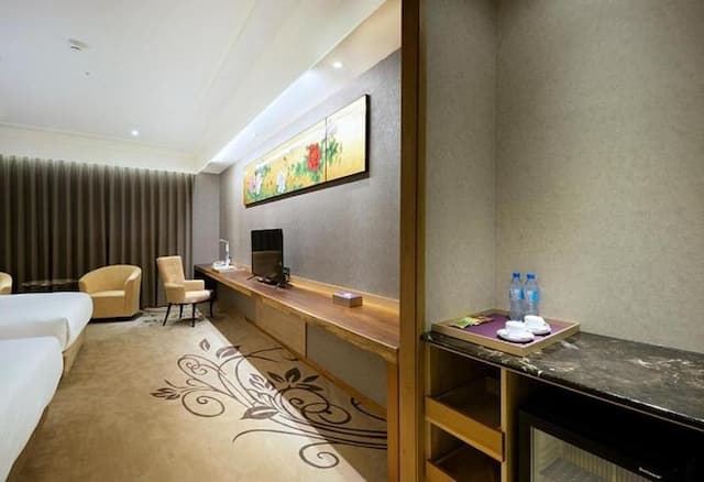 雀客藏居台南永康｜多項親子設施、鄰近火車站-標準雙床客房-4