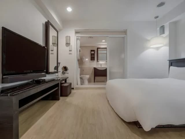 ガイド ホテル カオション シンクーチャン-Standard Double Room without Window-5