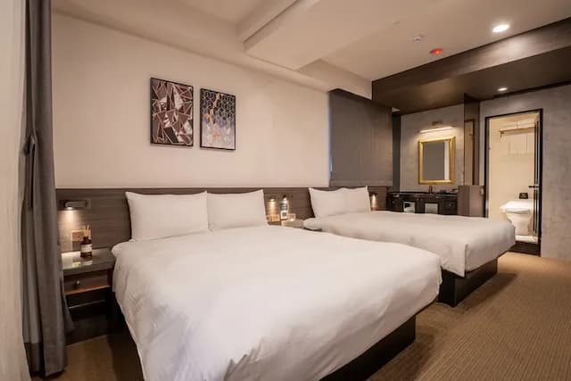 夢樓旅店-歡享雀客家庭房-1