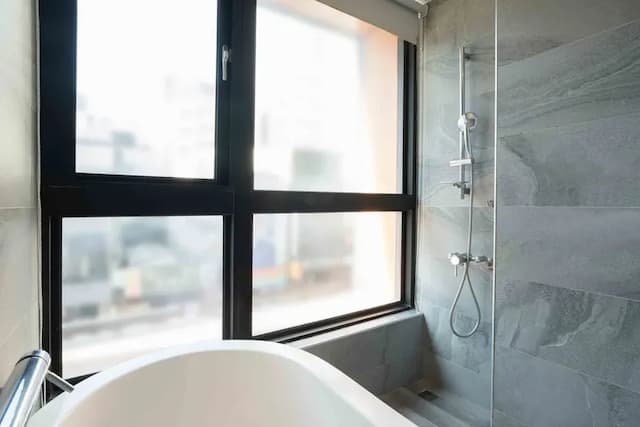 雀客旅館台中自由-景觀雙人客房(市景)-10