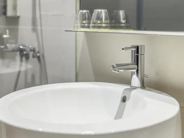 CHECK inn Taipei Xinyi-Standard Double Room without Window-15