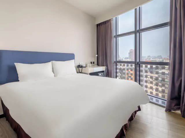 CHECK inn Taipei Xinyi-Superior Double Room-1