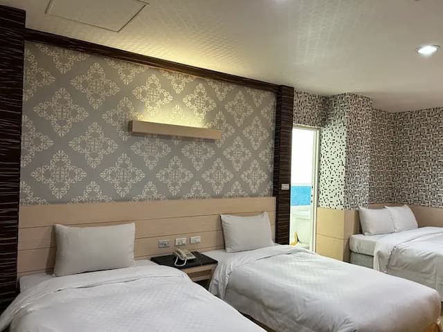 花鄉商旅 (花鄉旅館連鎖-左營店)-(A) 家庭四人房-7