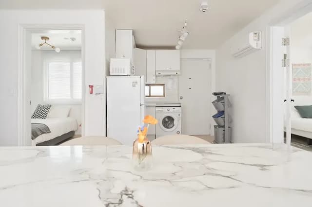 五月之家｜1分鐘到弘大入口站、近延央公園-6人房-3