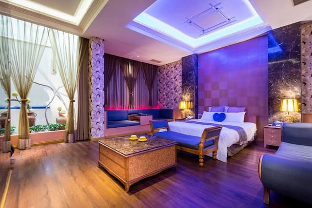 Blue Coast Spa Motel-Royal Suite｜Check-in at 20:00-1