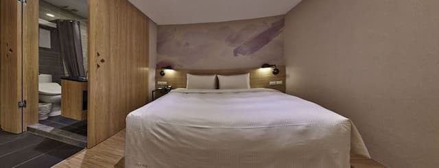 悅豪大飯店｜新竹館-無窗標準雙人房-6