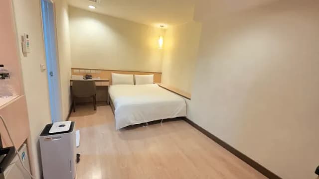 老爺商務旅館-標準雙人房-11