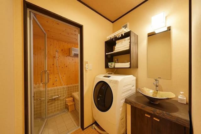 兩層日式包棟旅居｜最多6人/2房1廳/2衛1浴/隅田川景/淺草站步行8分-整棟/Max 6人房-8