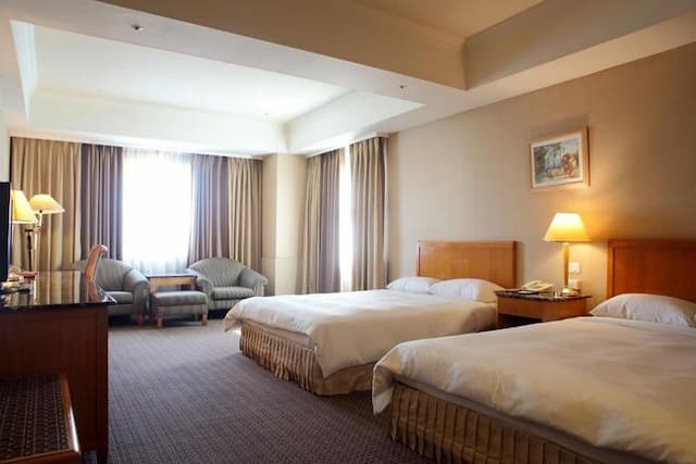 住都大飯店-家庭豪華房(兩大床)-1
