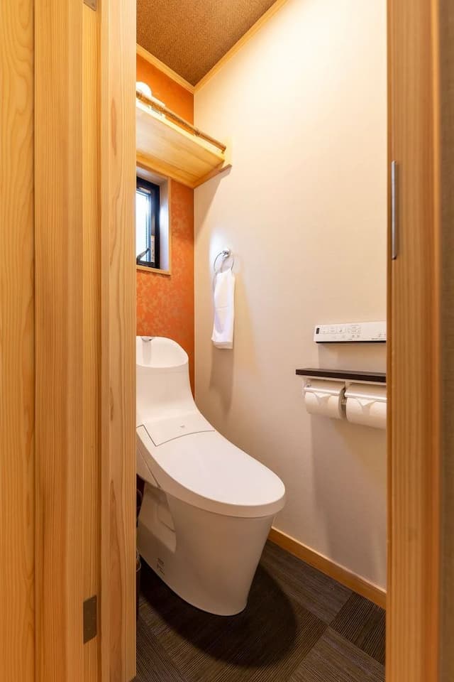 ユニークなカラオケ付き宿/2LDK+ロフト/50㎡/ Max5名/日比谷線三ノ輪駅徒歩900m-貸し切りmax4人-10