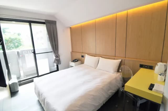 逢甲25行館-露台雙人房-1