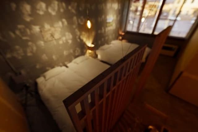 2F Hotel Area『ブドウ畑を耕す』ぶどう畑のキャビン小屋をイメージしたお部屋”Quad Room”