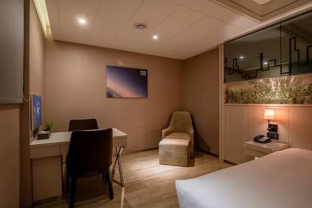 承攜行旅台中自由-承享雙人客房-4