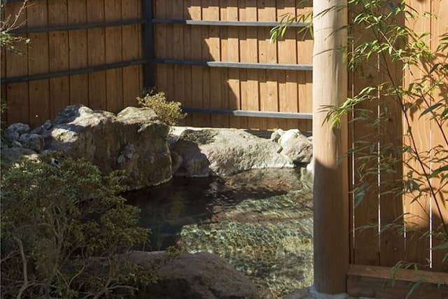 由布院溫泉 楓之小舍｜山莊無量塔美術館步行6分-楸之間【不挑房】-7