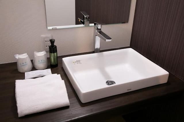 由布院溫泉 杜之湯 由布院泰葉｜近金鱗湖-母屋 二樓西式三人房【不挑房】-6