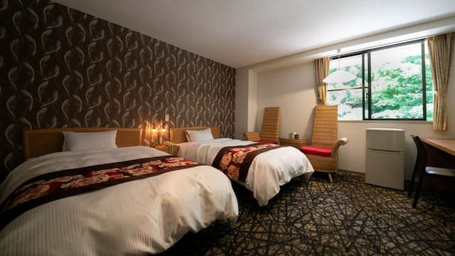 由布院溫泉 杜之湯 由布院泰葉｜近金鱗湖-母屋 二樓西式雙床房【不挑房】-1