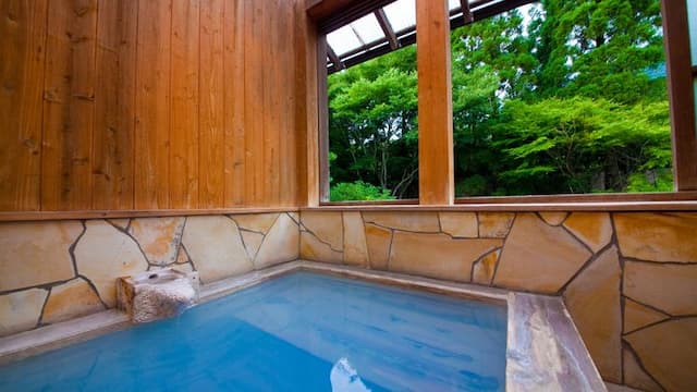 二樓住宿客人專用的浴池