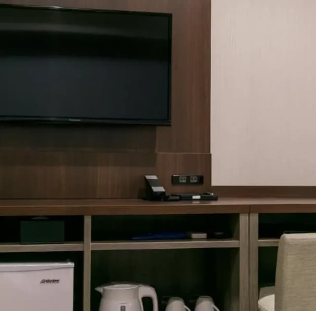 HOTEL MYSTAYS Kagoshima Tenmonkan Annex-Standard Semi-Double Room-4